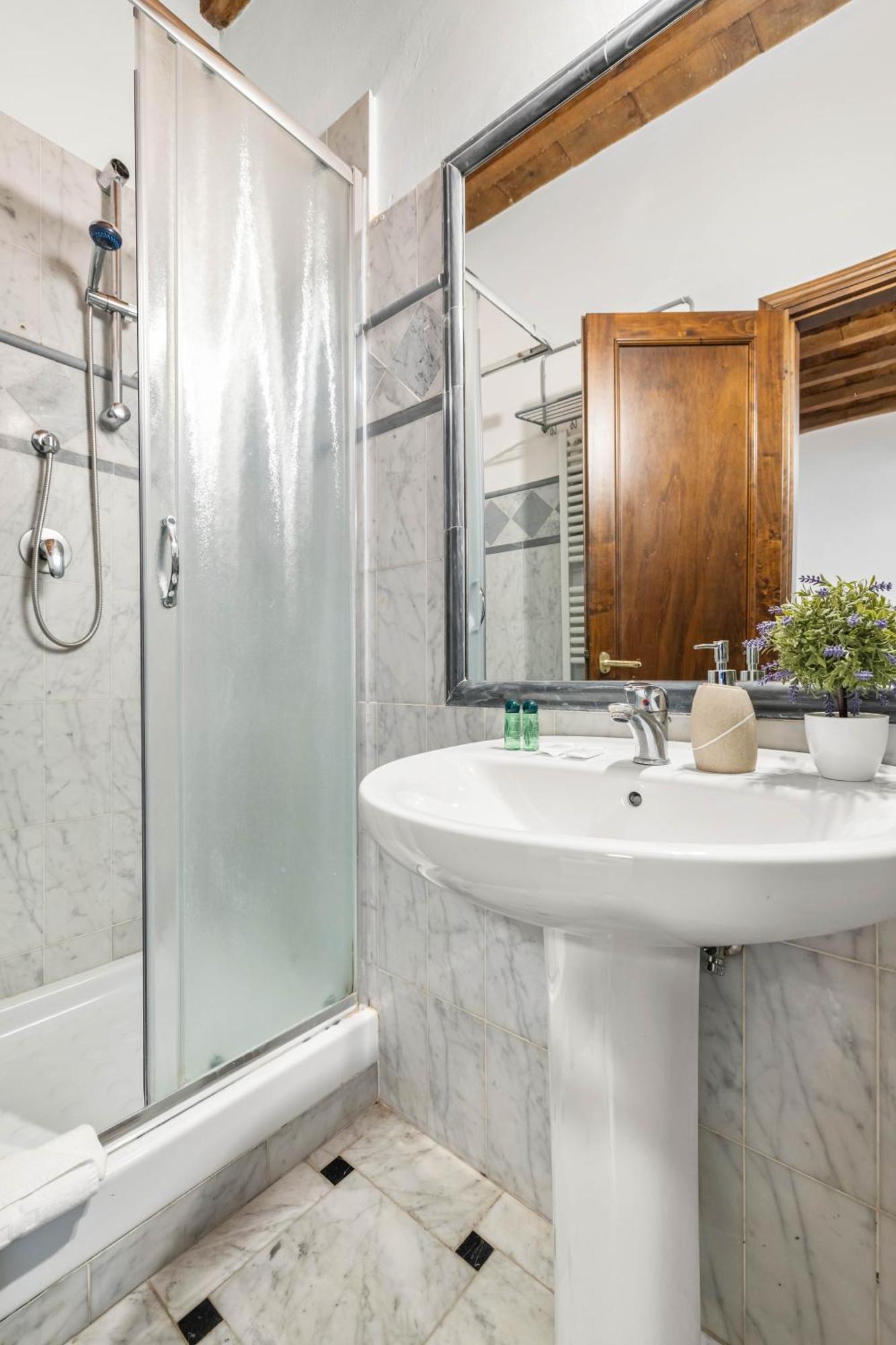 Ghibellina House - Dolcevita Apartamento *